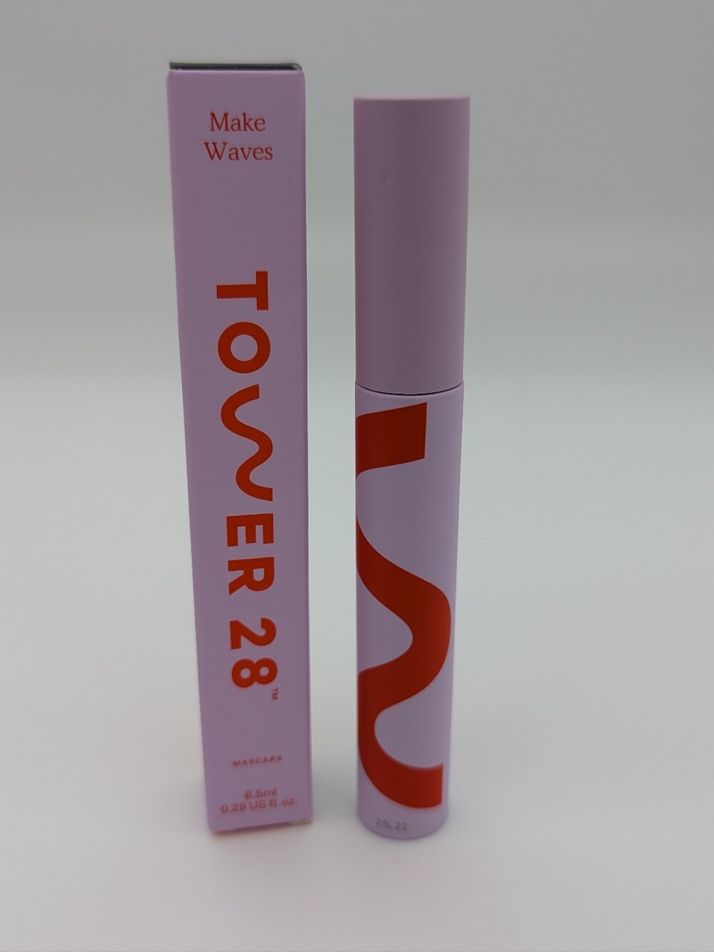 Tower 28 MakeWaves Lengthening + Volumizing Mascara Jet Black - Picture 2 of 8
